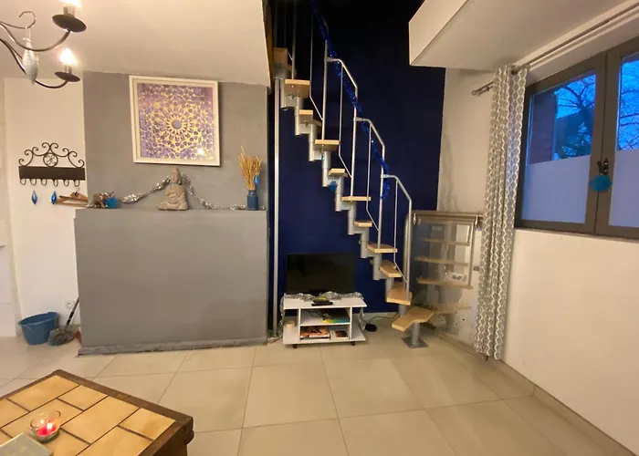 Le Pivoine Holiday home Gury